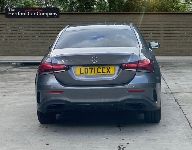 2022 Mercedes-Benz A-Class 1.3L Amg Line Edition 4dr - Photo 7