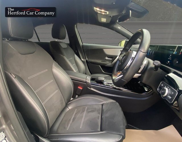 2022 Mercedes-Benz A-Class 1.3L Amg Line Edition 4dr - Photo 12