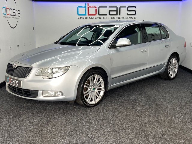 View our SKODA SUPERB