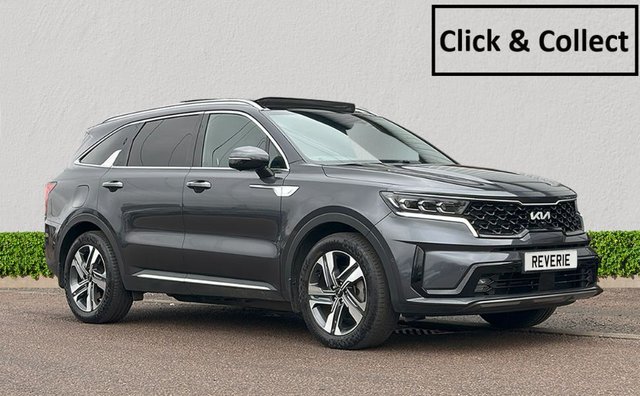 View our KIA SORENTO
