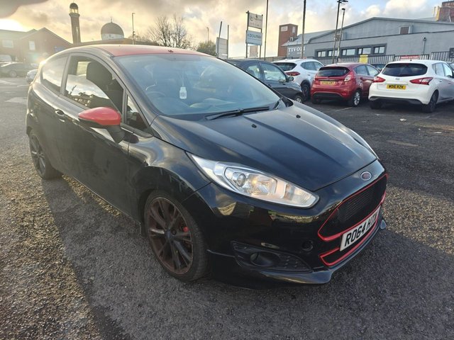 2014 FORD FIESTA