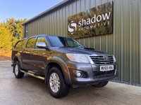 USED 2015 65 TOYOTA HI-LUX 3.0 D-4D Invincible Pickup Double Cab 4dr Diesel Manual 4WD Euro 5 (171 ps) 