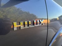 USED 2015 65 TOYOTA HI-LUX 3.0 D-4D Invincible Pickup Double Cab 4dr Diesel Manual 4WD Euro 5 (171 ps) 
