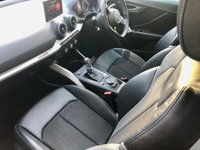 USED 2019 19 AUDI Q2 1.5 TFSI CoD 35 S line SUV 5dr Petrol S Tronic Euro 6 (s/s) (150 ps)2 PRIVATE OWNERS WITH ONLY 41,700 MILES AND GREAT SERVICE HISTORY//APPLE-PLAY\\SATNAV//PARKING CAMERA//POWER BOOT//19