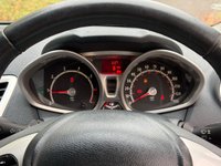 USED 2011 61 FORD FIESTA 1.25 Zetec Hatchback 5dr Petrol Manual (129 g/km, 81 bhp) 
