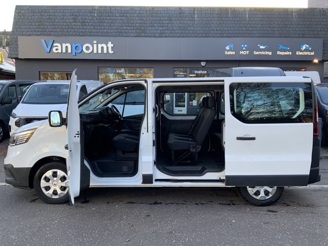 2024 Renault Trafic 2L Business 4dr - Photo 7