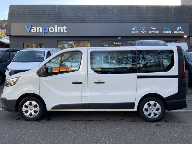 2024 Renault Trafic 2L Business 4dr - Photo 8