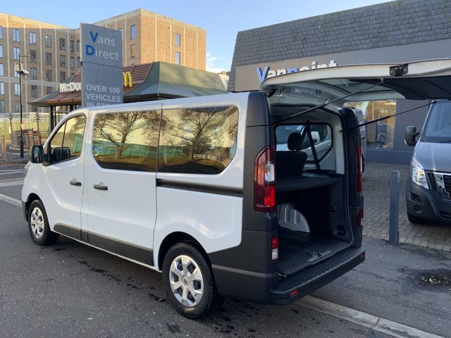 2024 Renault Trafic 2L Business 4dr - Photo 10