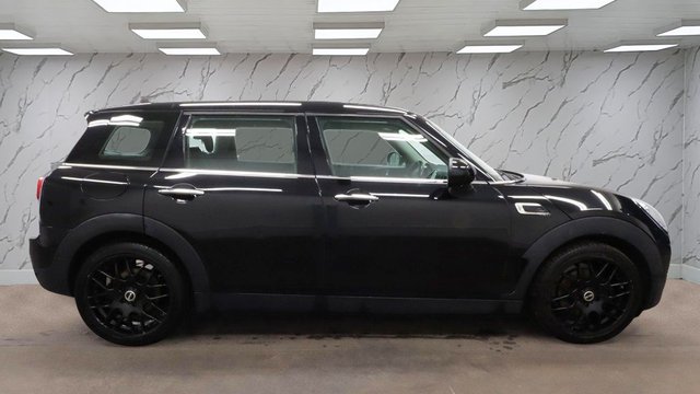 2017 MINI CLUBMAN - Photo 6