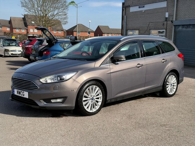 2016 FORD FOCUS - Photo 6