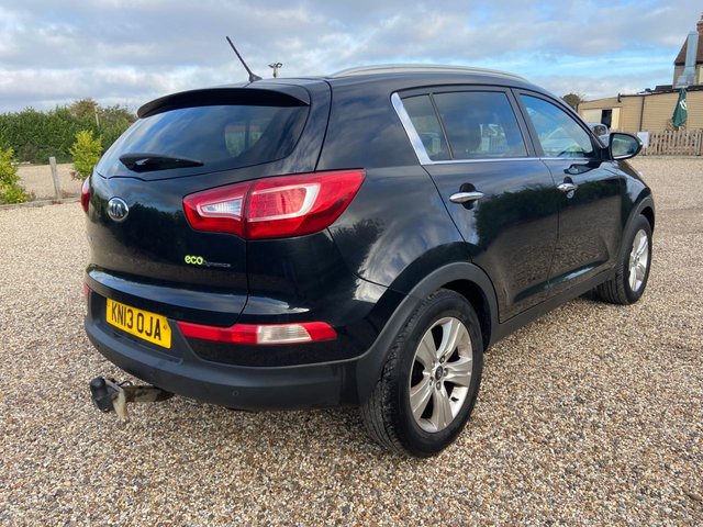 2013 KIA SPORTAGE 1.7 CRDi EcoDynamics 2 SUV 5dr Diesel Manual 2WD Euro 5 (s/s) (114 bhp) - Photo 5