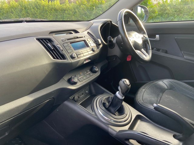 2013 KIA SPORTAGE 1.7 CRDi EcoDynamics 2 SUV 5dr Diesel Manual 2WD Euro 5 (s/s) (114 bhp) - Photo 11