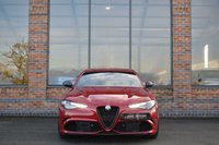 USED 2020 70 ALFA ROMEO GIULIA 2.9 V6 Bi-Turbo Quadrifoglio Saloon 4dr Petrol GPF Auto Euro 6 (s/s) (510 ps) 1 OWNER / H & K / CARBON V