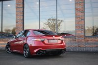 USED 2020 70 ALFA ROMEO GIULIA 2.9 V6 Bi-Turbo Quadrifoglio Saloon 4dr Petrol GPF Auto Euro 6 (s/s) (510 ps) 1 OWNER / H & K / CARBON V