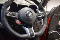 USED 2020 70 ALFA ROMEO GIULIA 2.9 V6 Bi-Turbo Quadrifoglio Saloon 4dr Petrol GPF Auto Euro 6 (s/s) (510 ps) 1 OWNER / H & K / CARBON V