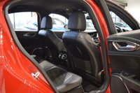 USED 2020 70 ALFA ROMEO GIULIA 2.9 V6 Bi-Turbo Quadrifoglio Saloon 4dr Petrol GPF Auto Euro 6 (s/s) (510 ps) 1 OWNER / H & K / CARBON V
