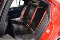 USED 2020 70 ALFA ROMEO GIULIA 2.9 V6 Bi-Turbo Quadrifoglio Saloon 4dr Petrol GPF Auto Euro 6 (s/s) (510 ps) 1 OWNER / H & K / CARBON V