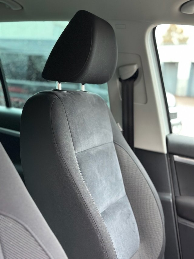 View our VOLKSWAGEN TIGUAN