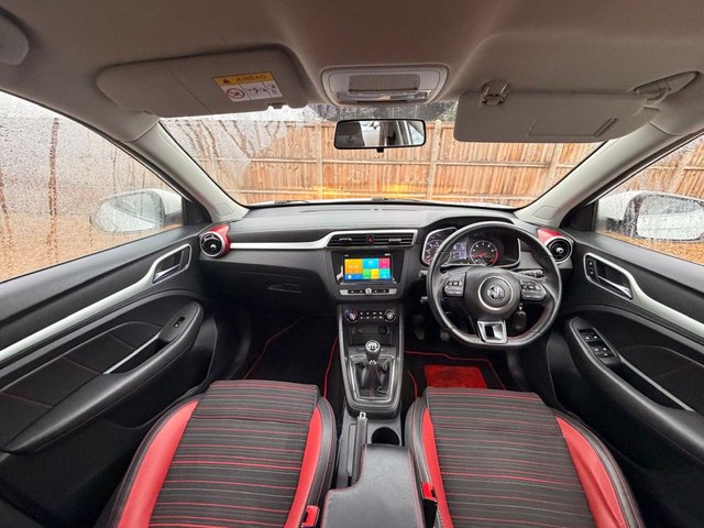 2019 MG MG ZS - Photo 9
