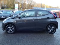 USED 2021 71 TOYOTA AYGO 1.0 VVT-i x-play 5d 70 S/S 1 OWNER FROM NEW, FULL SERVICE HISTORY, APPLE CARPLAY / ANDROID AUTO (GIVES YOU SAT NAV), REVERSING CAMERA, DAB RADIO, BLUETOOTH PHONE & MUSIC, AUX & USB INPUTS, MANUAL GEARBOX, LED DAYTIME RUNNING LIGHTS, SPARE WHEEL, LEATHER MULTIFUNCTION STEERING WHEEL, AIR CONDITIONING, TRIP COMPUTER, ISO FIX, TYRE PRESSURE WARNING, SPEED LIMITER, ELECTRIC WINDOWS, ELECTRIC MIRRORS, FOLDING REAR SEATS, AIRBAGS WITH PASSANGER OFF, SPACE SAVER SPARE WHEEL