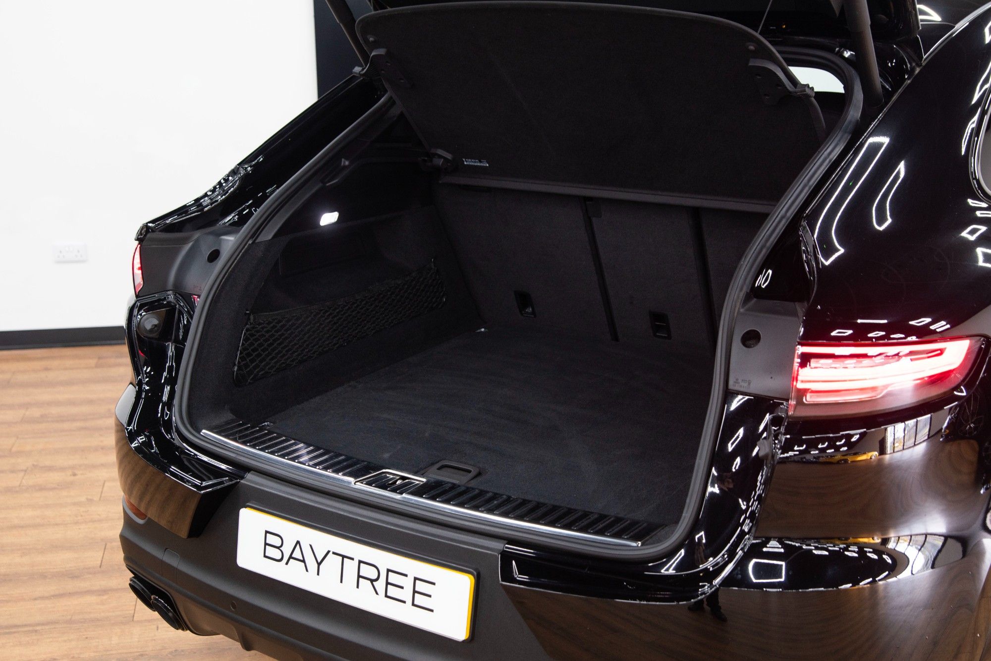 USED 2022 72 PORSCHE CAYENNE 3.0T V6 Platinum Edition 