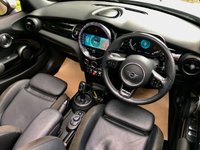 USED 2021 21 MINI CONVERTIBLE 1.5 Cooper Sport Convertible 2dr Petrol Steptronic Euro 6 (s/s) (136 ps) 2 OWNERS FROM NEW WITH ONLY 27,500 MILES AND GOOD SERVICE HISTORY -NEW FRONT BRAKES-Navigation Pack, Mirror Caps in Body Colour, Comfort Pack, Cross Punch Leather - Carbon Black-JCW //REAR PARK SENSORS l Steptronic Euro 6 (s/s) (136 ps) 2 OWNERS FROM NEW WITH ONLY 27,500 MILES AND GOOD SERVICE HISTORY -NEW FRONT BRAKES-Navigation Pack, Mirror Caps in Body Colour, Comfort Pack, Cross Punch Leather - Carbon Black-JCW/HEATED SEATS ////APPLE-PLAY