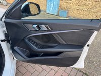 USED 2022 72 BMW 1 SERIES 1.5 116d M Sport (LCP) Hatchback 5 Door Alpine White Diesel DCT Euro 6 (s/s) (116 ps) GORGEOUS BMW LOW MILES SAT NAV CRUISE CONTROL ALLOY WHEELS FOLD-IN DOOR MIRRORS PRIVACY GLASS