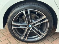 USED 2022 72 BMW 1 SERIES 1.5 116d M Sport (LCP) Hatchback 5 Door Alpine White Diesel DCT Euro 6 (s/s) (116 ps) GORGEOUS BMW LOW MILES SAT NAV CRUISE CONTROL ALLOY WHEELS FOLD-IN DOOR MIRRORS PRIVACY GLASS