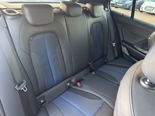 2022 BMW 1 Series 1.5L M Sport 5dr - Photo 6