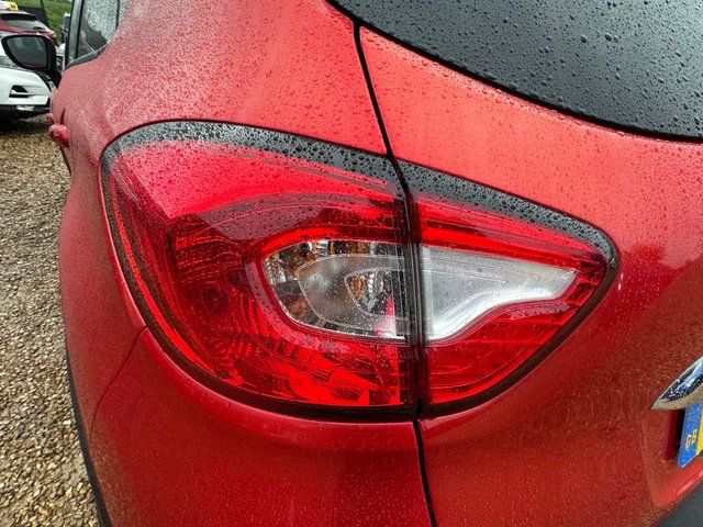 2015 Renault Captur 1.5L Signature 5dr - Photo 12