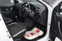 USED 2017 17 DACIA SANDERO STEPWAY 1.5 dCi Laureate Hatchback 5dr Diesel Manual Euro 6 (s/s) (90 ps) LOW INSURANCE GROUP / RECENT SERVICE / FINANCE AVAILABLE