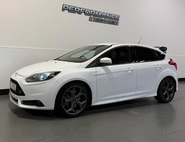 2014 14 Ford Focus 2.0T EcoBoost ST-2 Hatchback 5dr Petrol Manual Euro 5 (s/s) (250 ps)