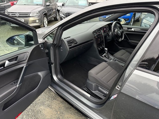 2020 VOLKSWAGEN GOLF 2.0 TSI R Hatchback 5dr Petrol DSG 4Motion Euro 6 (s/s) (300 ps) - Photo 12