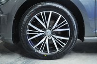 USED 2017 67 VOLKSWAGEN GOLF 2.0 TDI SE Nav Estate 5dr Diesel Manual Euro 6 (s/s) (150 ps) Car Play - Satellite Navigation - Cruise Control