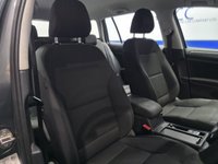 USED 2017 67 VOLKSWAGEN GOLF 2.0 TDI SE Nav Estate 5dr Diesel Manual Euro 6 (s/s) (150 ps) Car Play - Satellite Navigation - Cruise Control