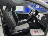 USED 2012 12 VOLKSWAGEN UP! 1.0 up! White Hatchback 3dr Petrol Manual Euro 5 (75 ps) Electric Panoramic Roof, Heated Seats, Satellite Navigation