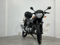 USED 2014 14 YAMAHA YBR 125 TOP BOX - FACELIFT COMES WITH NEW MOT AND WARRANTY