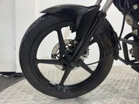 USED 2014 14 YAMAHA YBR 125 TOP BOX - FACELIFT COMES WITH NEW MOT AND WARRANTY
