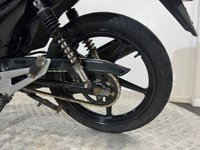USED 2014 14 YAMAHA YBR 125 TOP BOX - FACELIFT COMES WITH NEW MOT AND WARRANTY