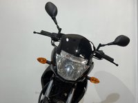 USED 2014 14 YAMAHA YBR 125 TOP BOX - FACELIFT COMES WITH NEW MOT AND WARRANTY