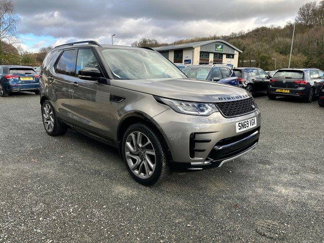 View our LAND ROVER DISCOVERY