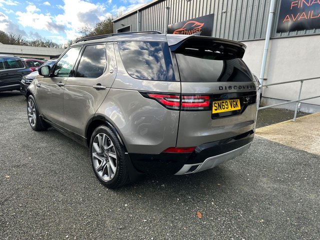 View our LAND ROVER DISCOVERY