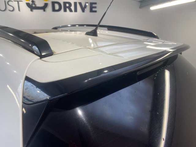 2016 Peugeot 2008 1.6L Gt Line 5dr - Photo 9