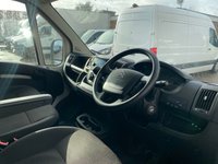 USED 2023 23 CITROEN RELAY 2.2 BLUEHDI 35 X LOW LOADER LUTON PLATFORM 140BHP. AIRCON. FSH. FINANCE. PX. EURO 6 ULEZ. LOW LOADER PLATFORM. AIRCON. FINANCE.
