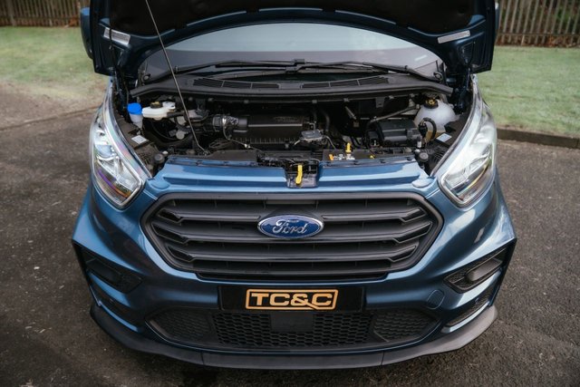 2023 Ford Transit Custom 2L Limited 5dr - Photo 5