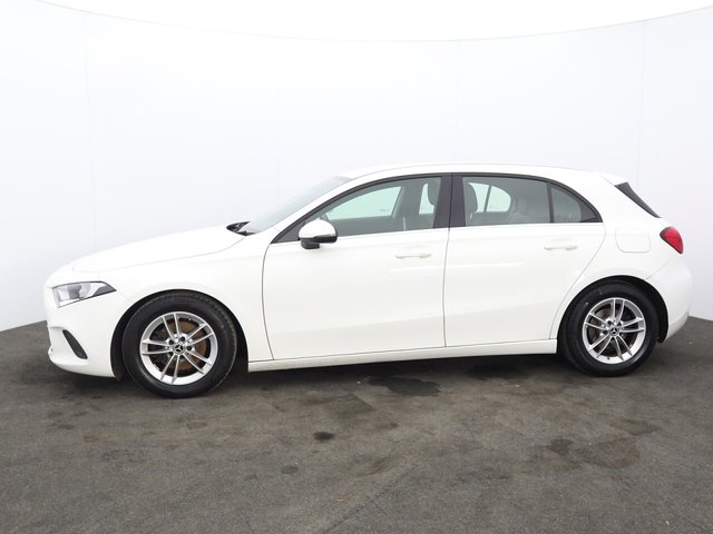 2020 Mercedes-Benz A-Class 1.3L Se 5dr - Photo 6