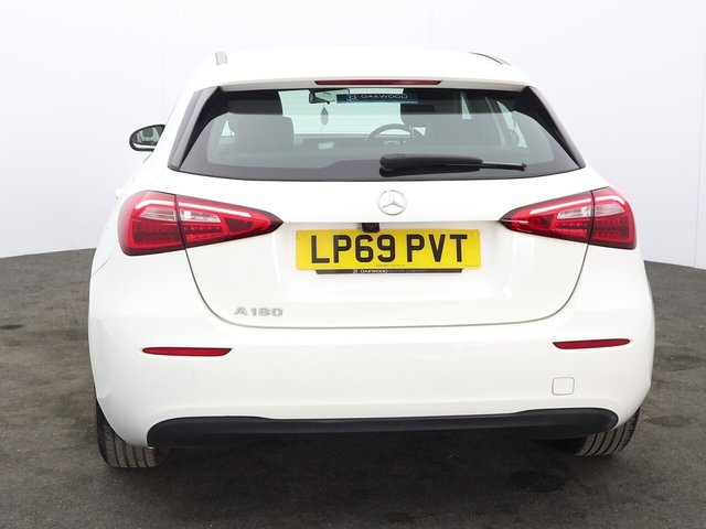 2020 Mercedes-Benz A-Class 1.3L Se 5dr - Photo 9