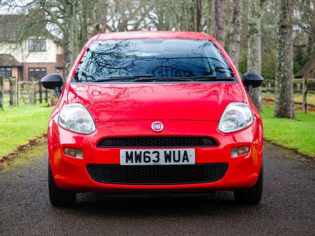 View our FIAT PUNTO