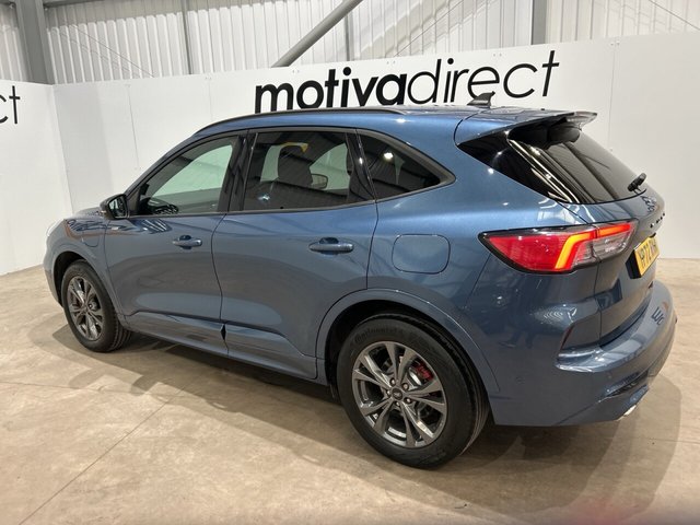 2022 Ford Kuga 2.5L St-Line 5dr - Photo 9
