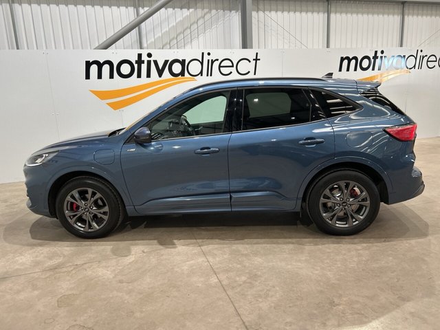 2022 Ford Kuga 2.5L St-Line 5dr - Photo 6